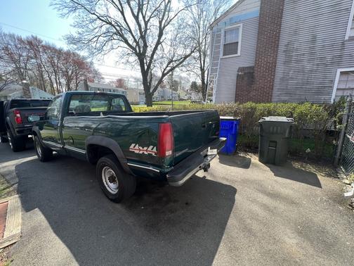 Photo 2 of 11 of 2000 GMC Sierra 3500 Classic